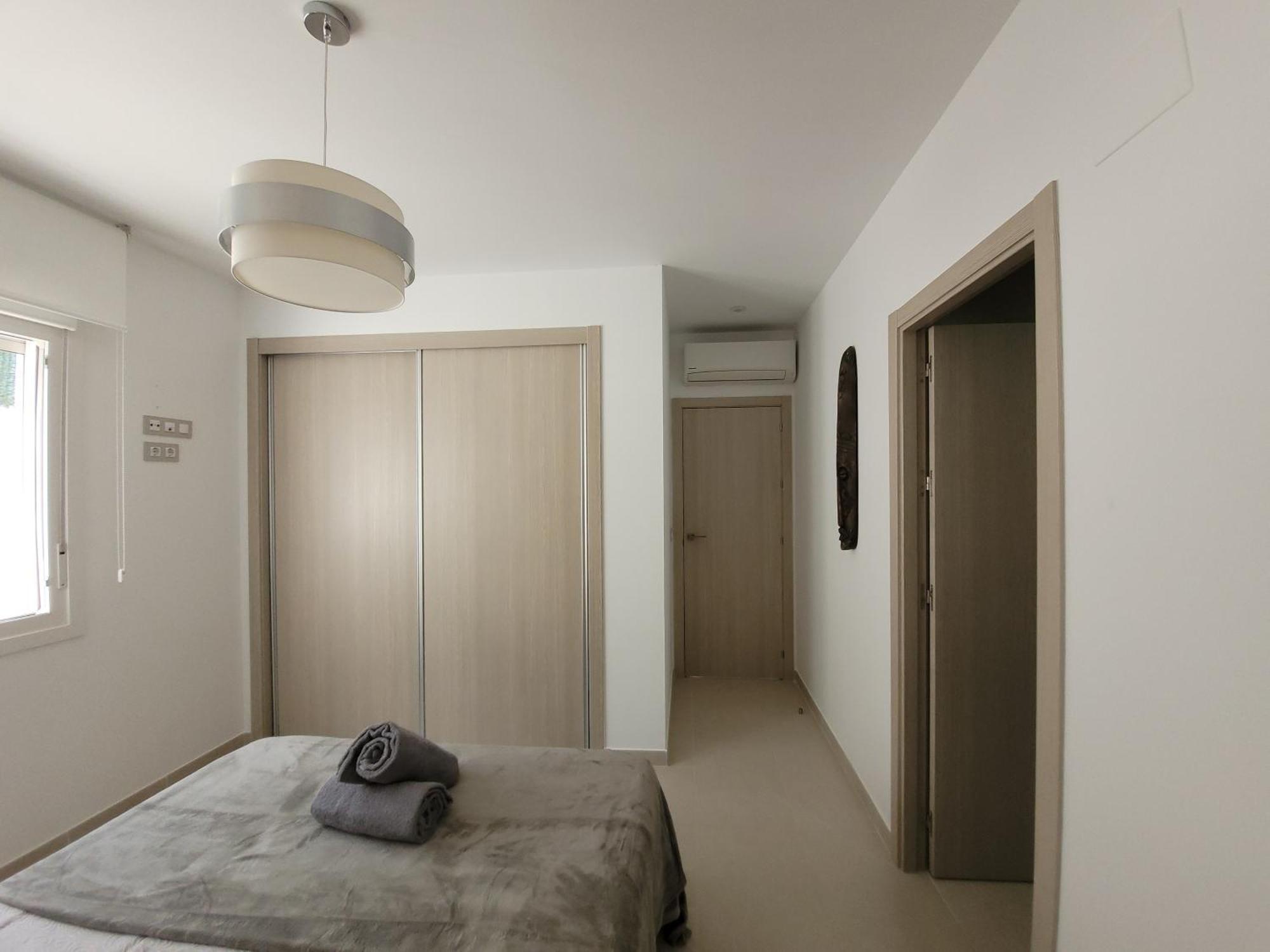 Chalet Adosado Acogedor Busot 阿利坎特 外观 照片